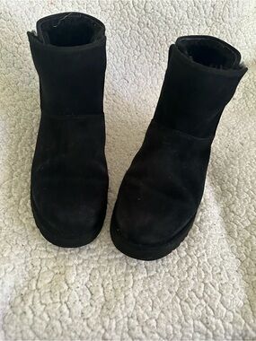 UGG Black CORY LI Shearling-Lined Boot